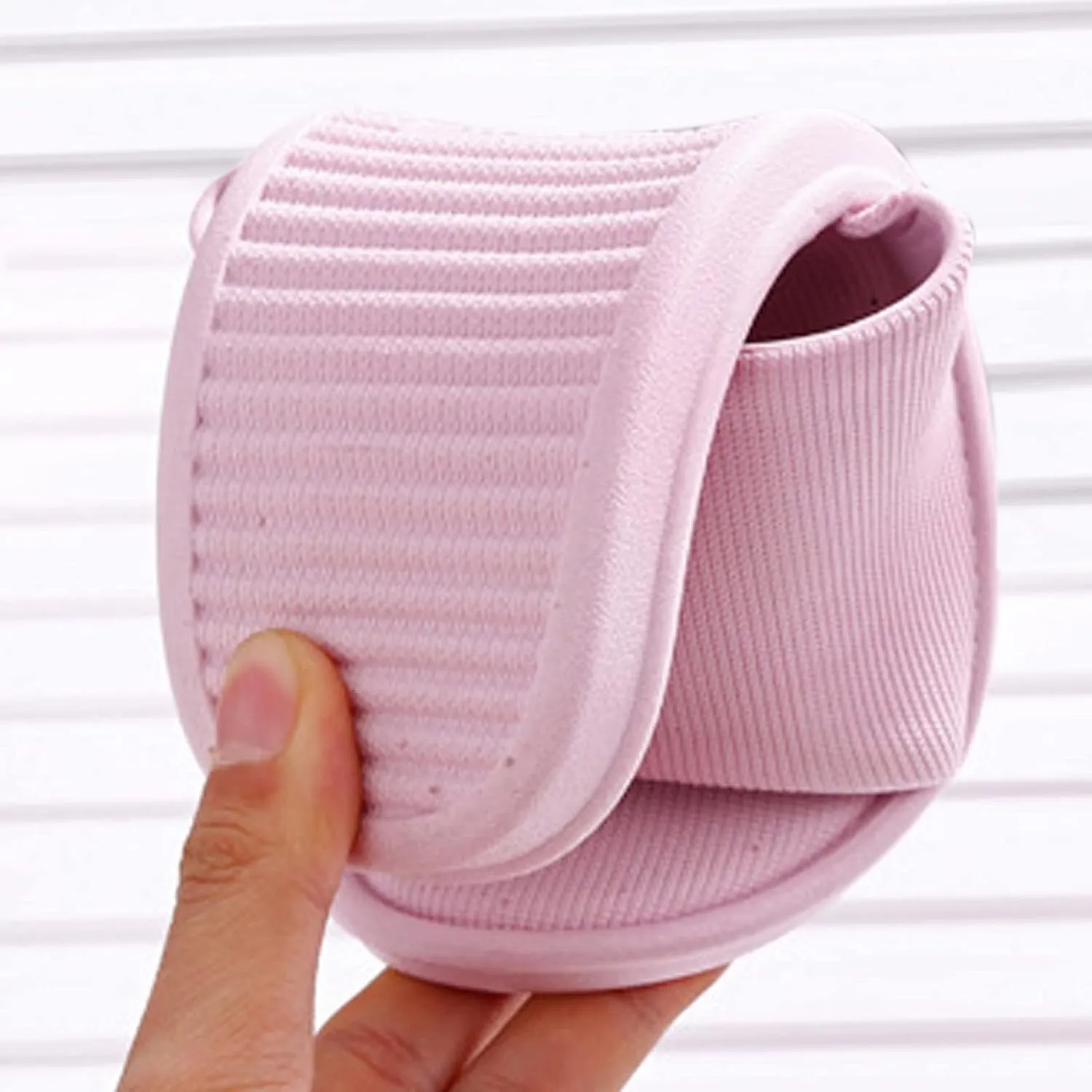 Slides for Men Womens Slides Cloud Slippers for Men Shower Shoes Women Beach Drainage Hole Comfortable Slippers