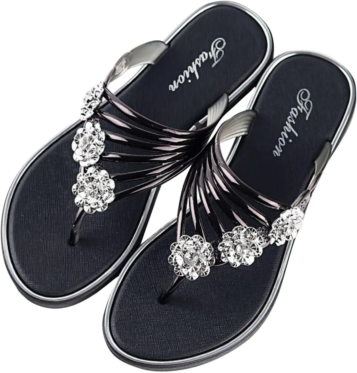 Womens Clip Toe Sandals Summer Flat Flip Flops 2025 Trendy Rhinestone Thong Sandal Beach Lightweight Slippers
